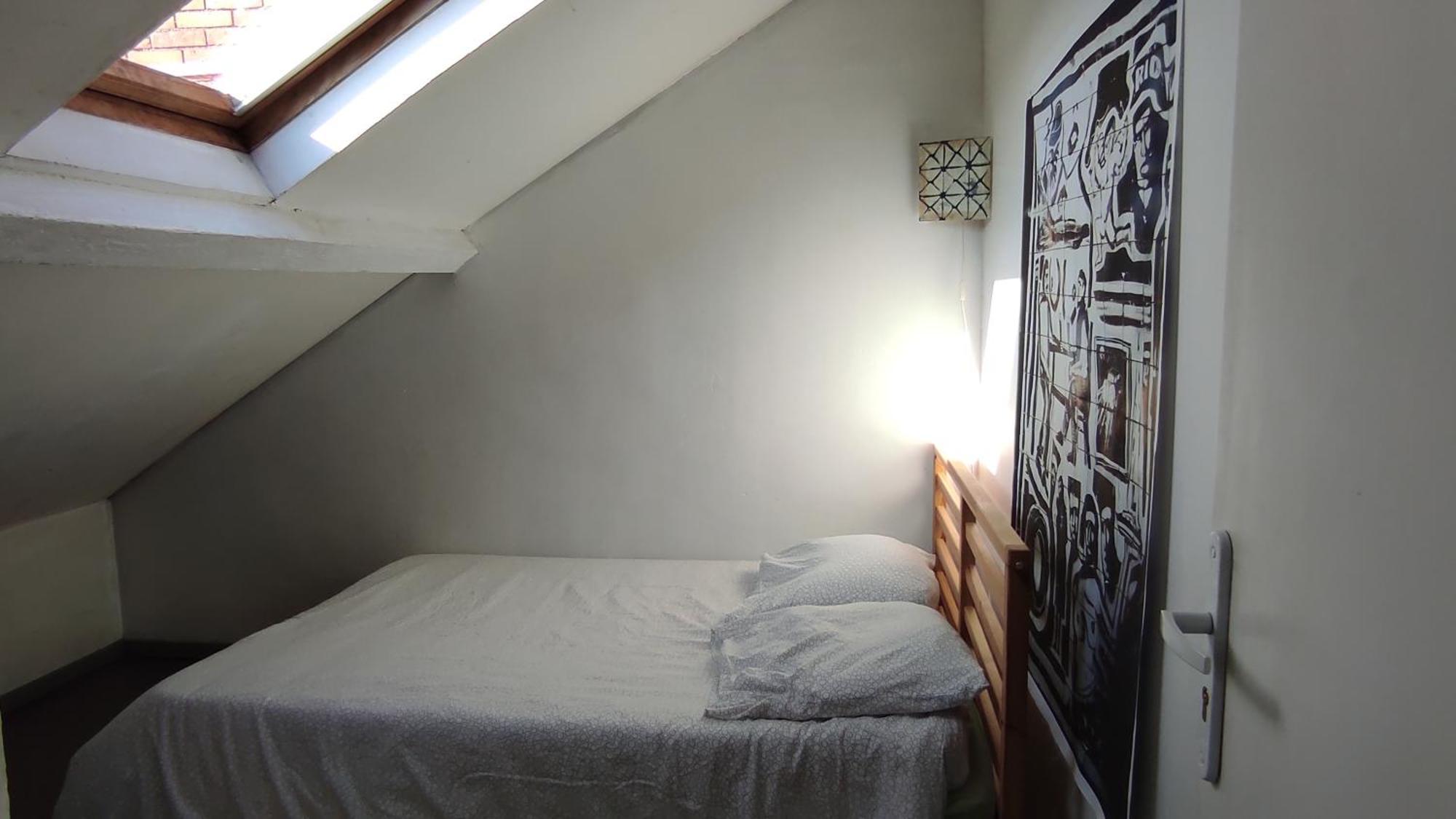 Grande Maison Ancienne Simple Et Spacieuse. Vichy Luaran gambar